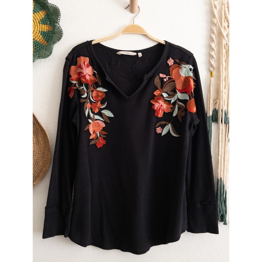 Soft Surroundings Embroidered Waffle Knit Shirt Large